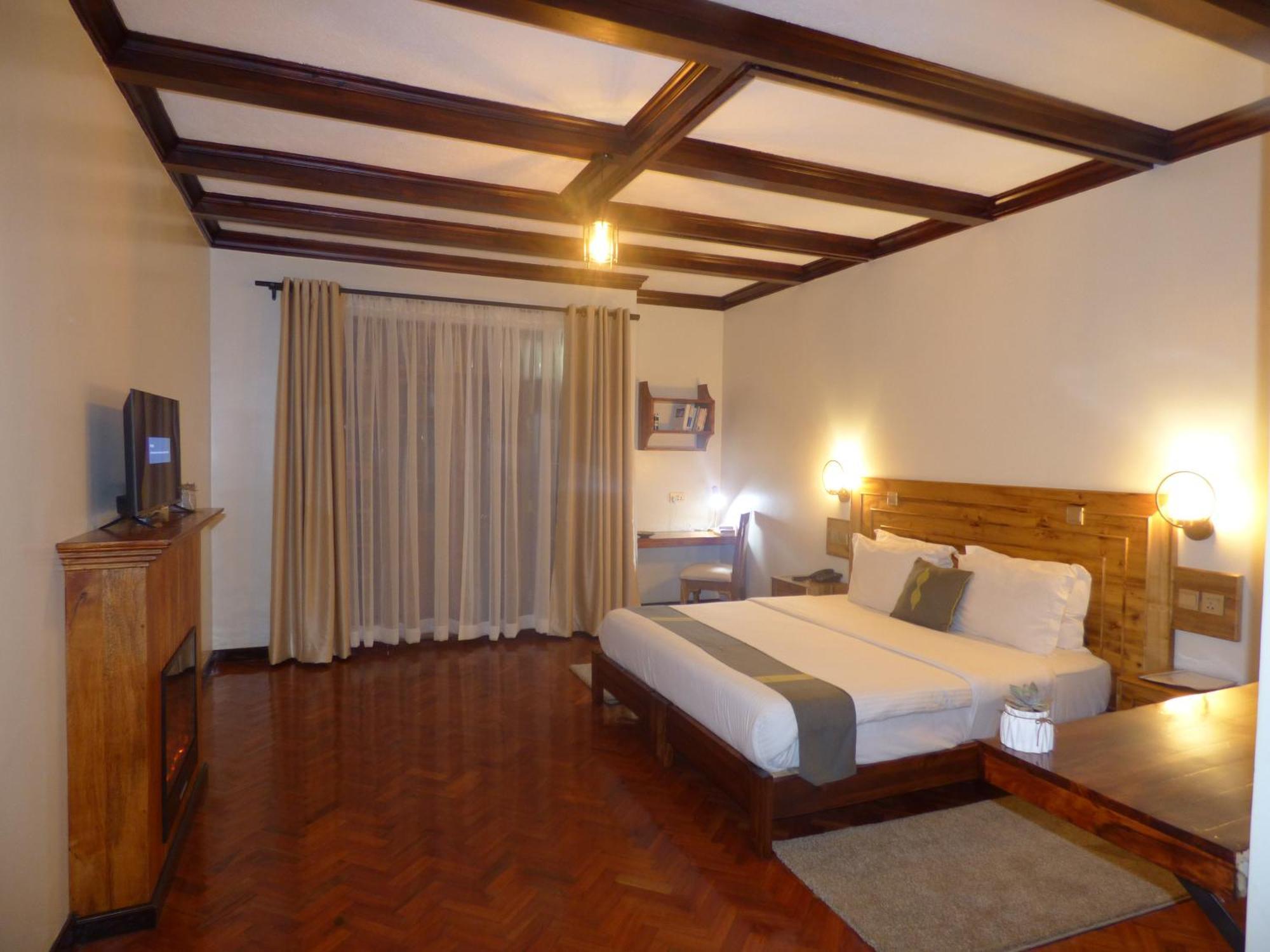Le Pristine Wellness And Healing Hotel Ниери Екстериор снимка